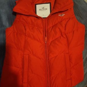 Hollister red vest